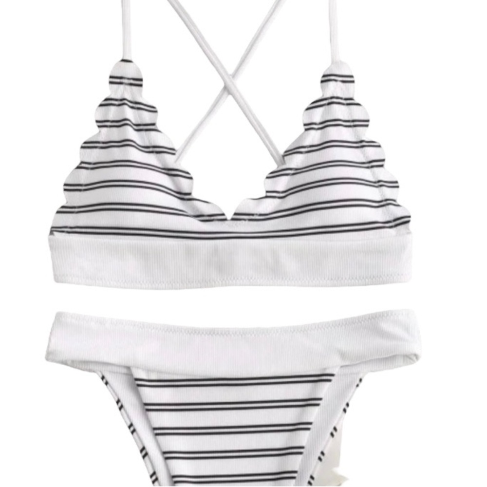 Zaful White and Black Striped Scalloped Bikini